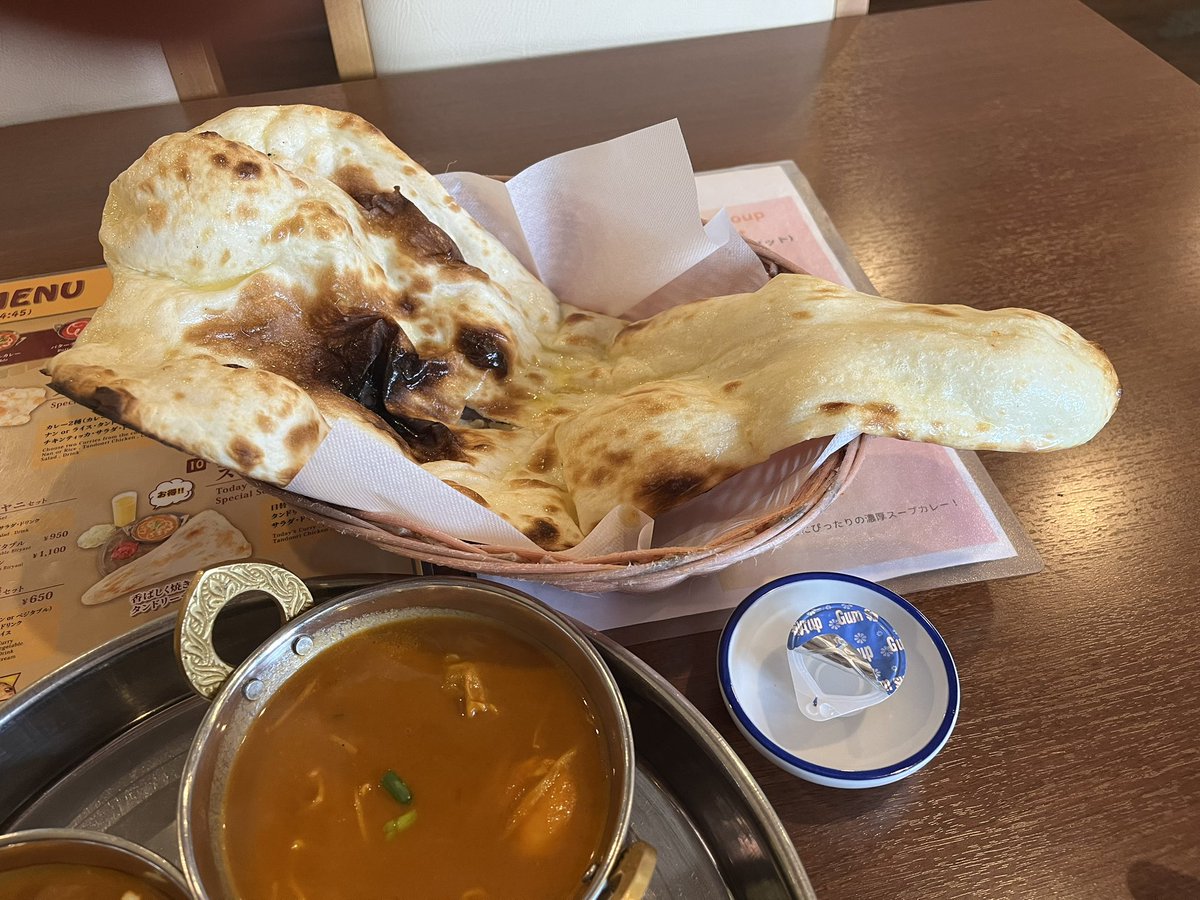 キンダーサプライズ tweet media