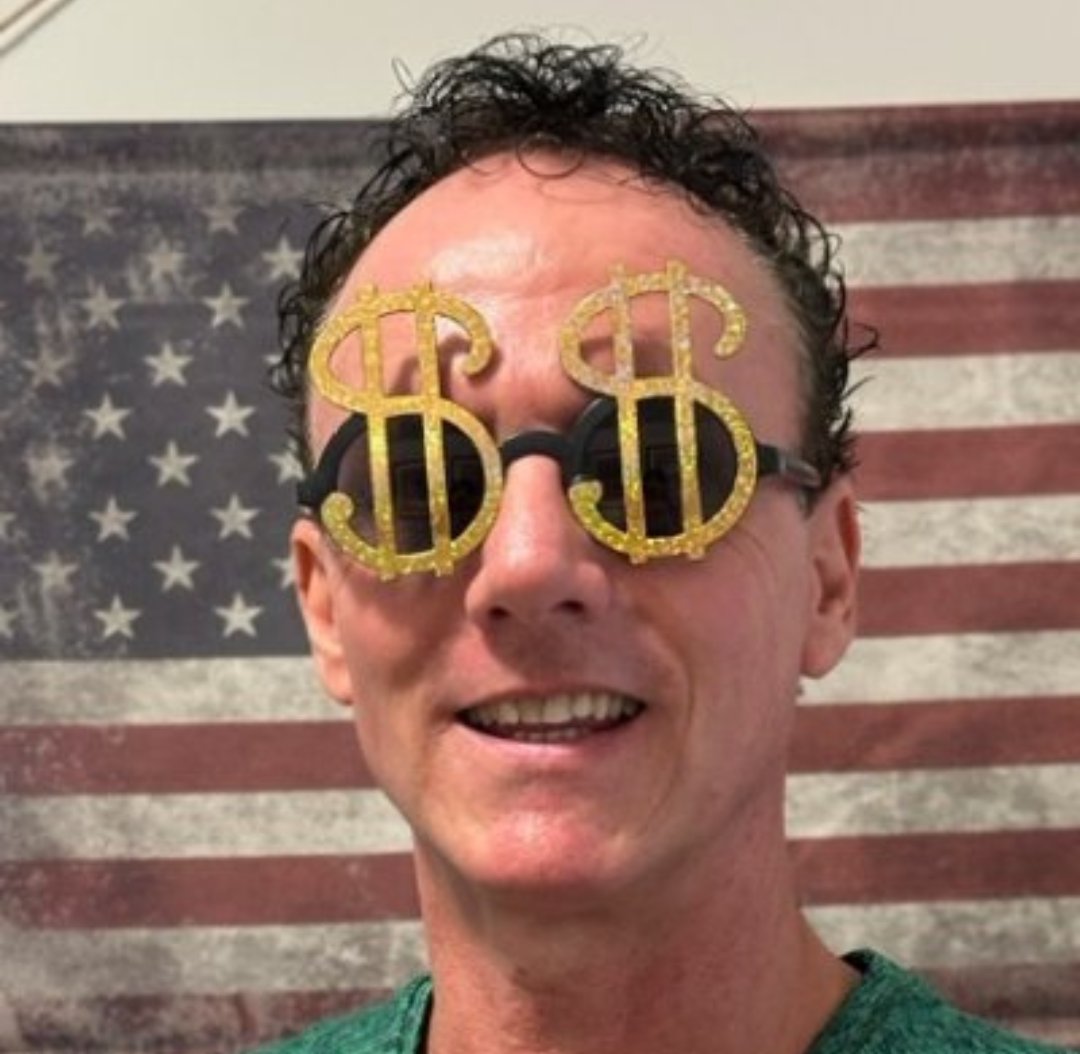 🔥Come on man, that's House to u.🔥💛🌊🇺🇸🌟 tweet media
