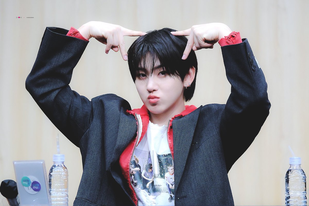 ⌁ ｝- ❥ - ＞ tweet media