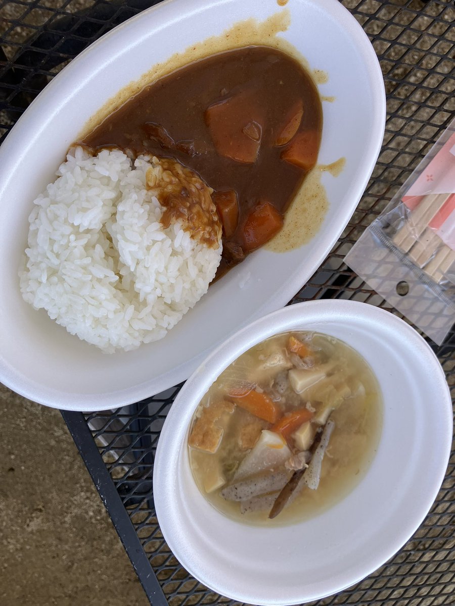 ミリオン tweet media