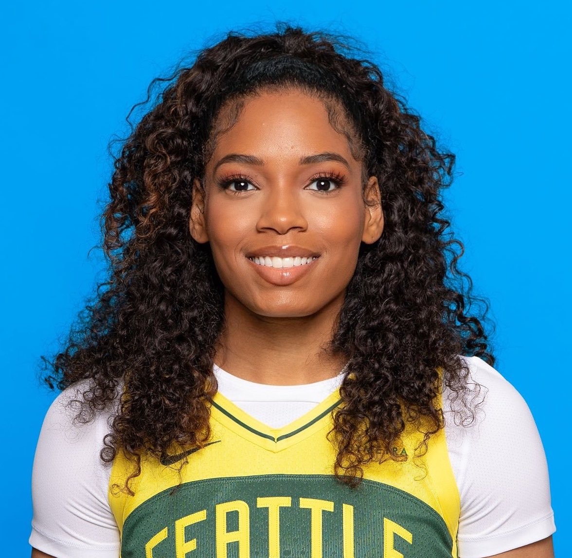 I talk hoops 🏀 tweet media