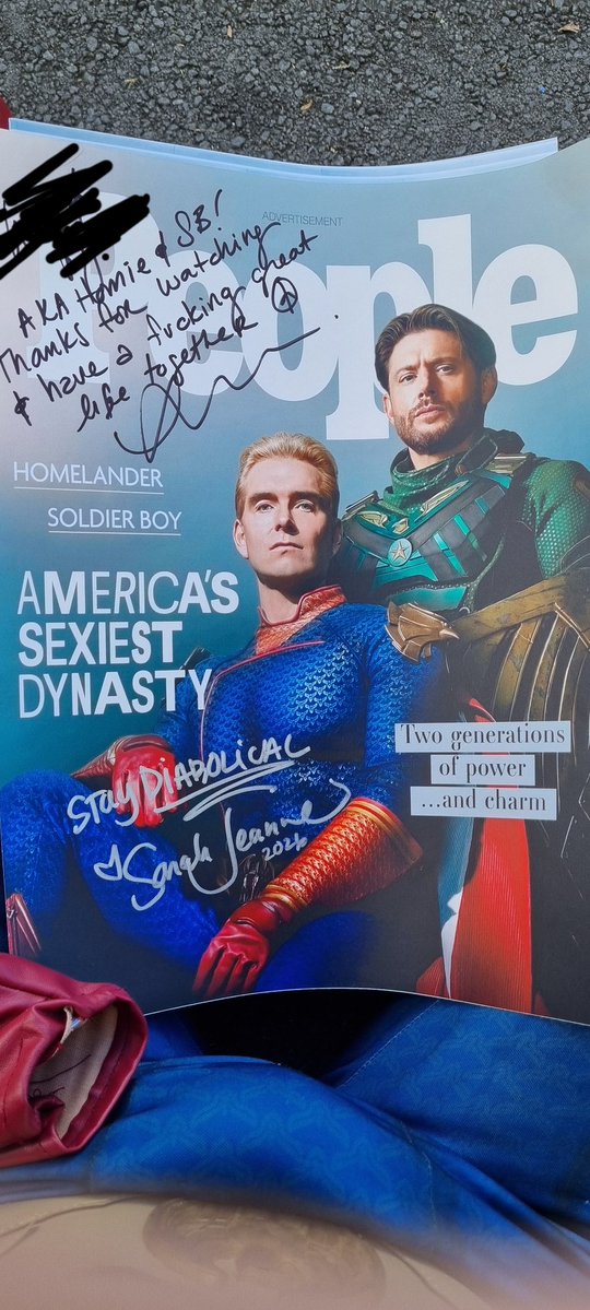 I JUST GOT THE COOLEST POSTER OMFG