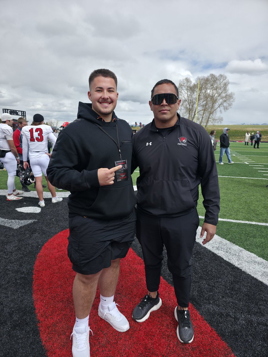 CutlerPerez's tweet photo. Huge thank you to  @CoachWestUMW  for inviting me out to Dillon.  Had a blast at the @UMW_Bulldogs  Junior day! Thank you @CoachJed_UMW and @Coach_Martello for the warm welcome. 

@LRHawkFootball https://t.co/l9lfDC8HJK