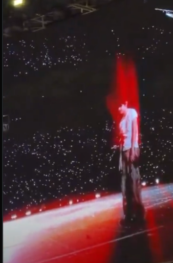 Kim Taehyung's confidence is magnanimous... at the end of the day he simply takes over!

His extraordinary talents are seared into memory because of how cool &amp; in control he is non-stop.

STAGE ROYALTY V
#TAEHYUNGinTAMPA
#V_WORLDTOUR_ARIRANG
#TAEHYUNG_WORLDTOUR_ARIRANG