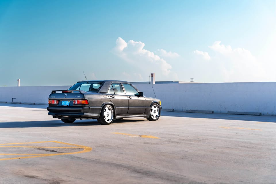 drivertodriver's tweet photo. 1986 Mercedes-Benz 190 E 2.3-16V: Mildly Modified, 185hp 2.3L Naturally Aspirated Inline 4, RWD, Manual. https://t.co/RyrRiYu5sN https://t.co/cqoghtiXRP