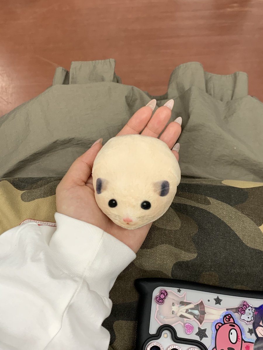 ⋆ ᴍᴏᴏᴅʏᴄʟᴜʙ ⋆ 무디클럽 tweet media