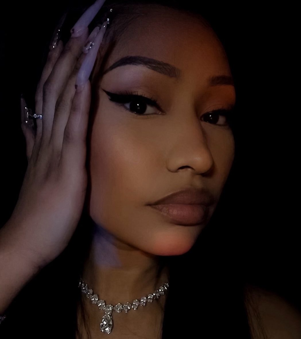 THE FRONT                              THE SIDE