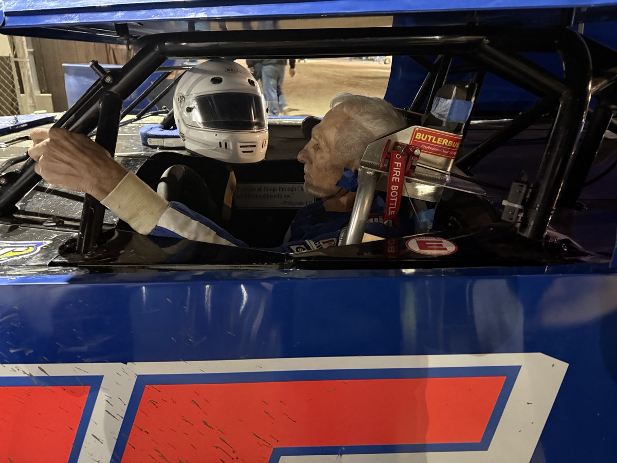 Dustin Jarrett tweet media