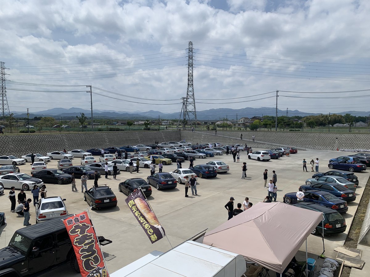 きたぜ、開始時間を開場時間を勘違いしてた()
#E46MEETING