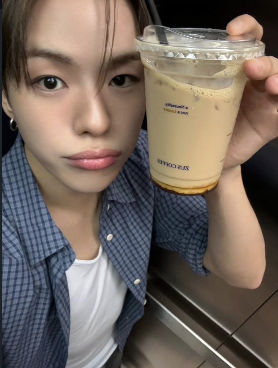 lui ꣑ৎ tweet media