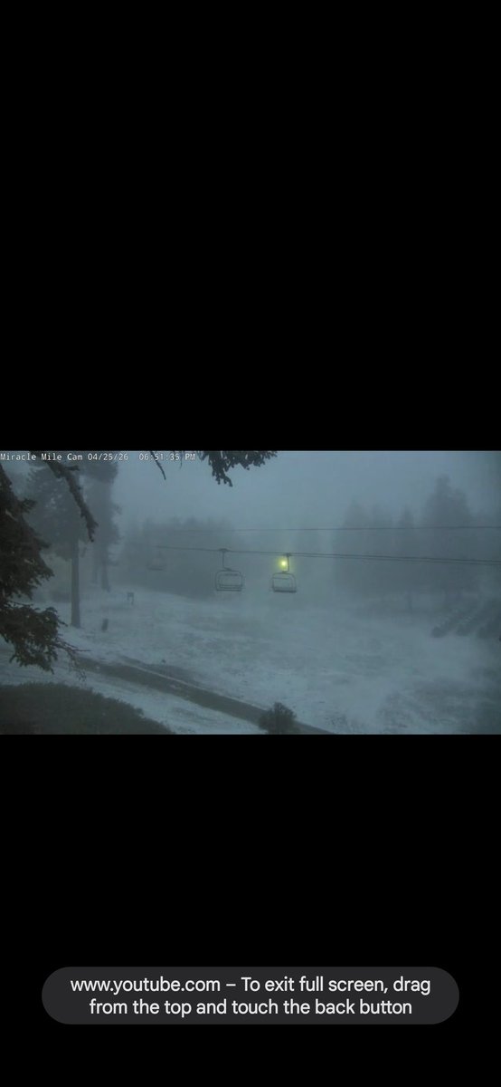 SoCalweathernet's tweet image. Steady snowfall has begun in Big Bear with the snow level lowering to 6000ft over the next hour. Expect snowfall to become heavier around midnight with several inches possible st 7000ft.

#CAwx #Snow #BigBear #Weather