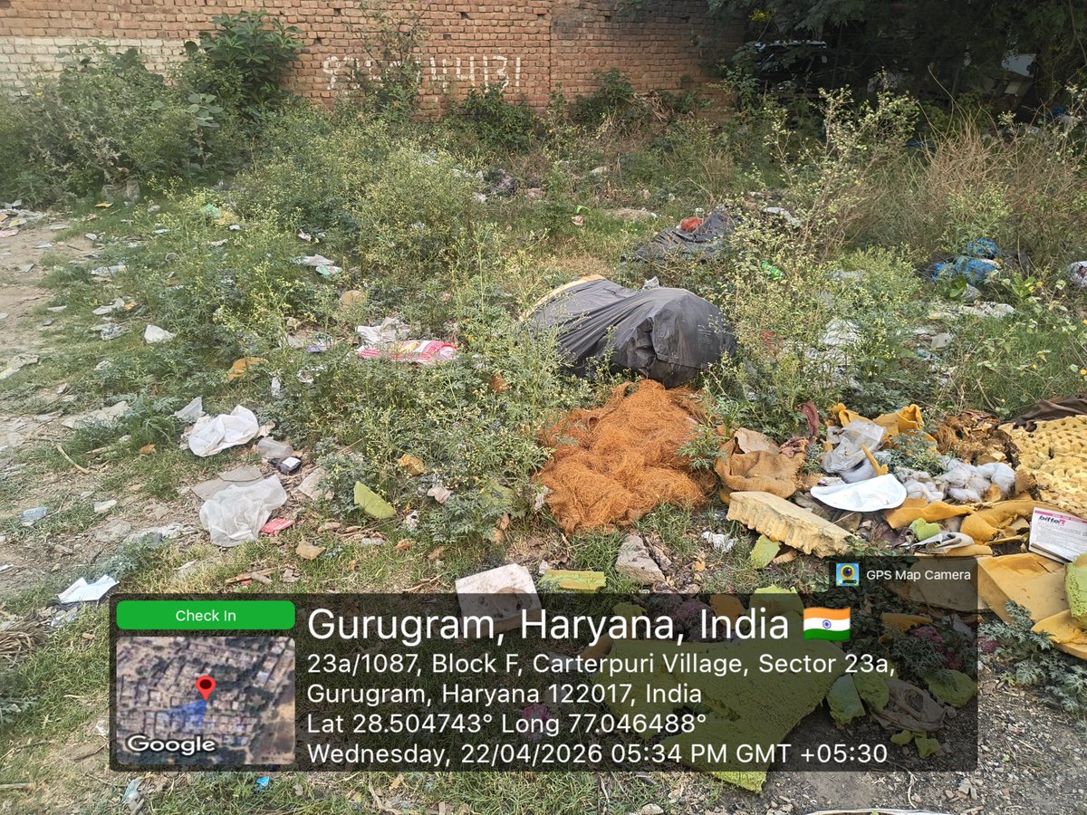 आदरणीय CM, 5 साल पहले से टैग लगे हैं हमारे घरों के सामने, किंतु हमारे निवासी क्षेत्र को ही नगर निगम ने कूडादान बना दिया। पहले इसकी खबर लें: पहले वाले RFID टैग का क्या हुआ? किसलिए फैल हुआ? क्या गारंटी है ये भी फेल नहीं होगा? निगम में कर्मचारी वही हैं। <a href="/cmohry/">CMO Haryana</a> <a href="/MunCorpGurugram/">MCG</a>