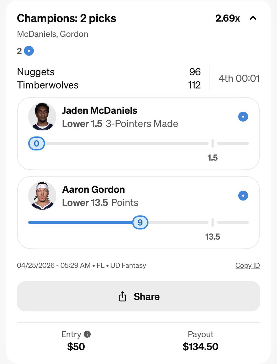 Zirksee🍽️ tweet media