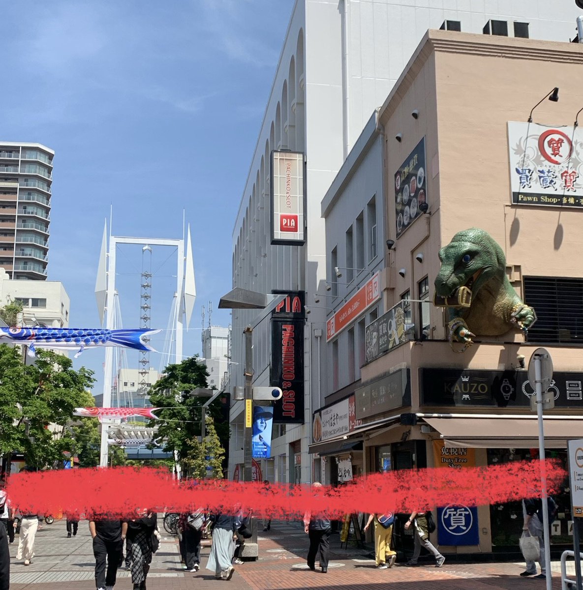 すげーそのまんま

ところで、民自党の街頭演説はどこでやってんの？法律大好き久米ちゃんよ

#龍が如く #Yakuza7