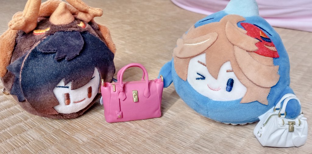 団子ちゃんに似合いそうって思ってガチャ回した。何で似合うんだ