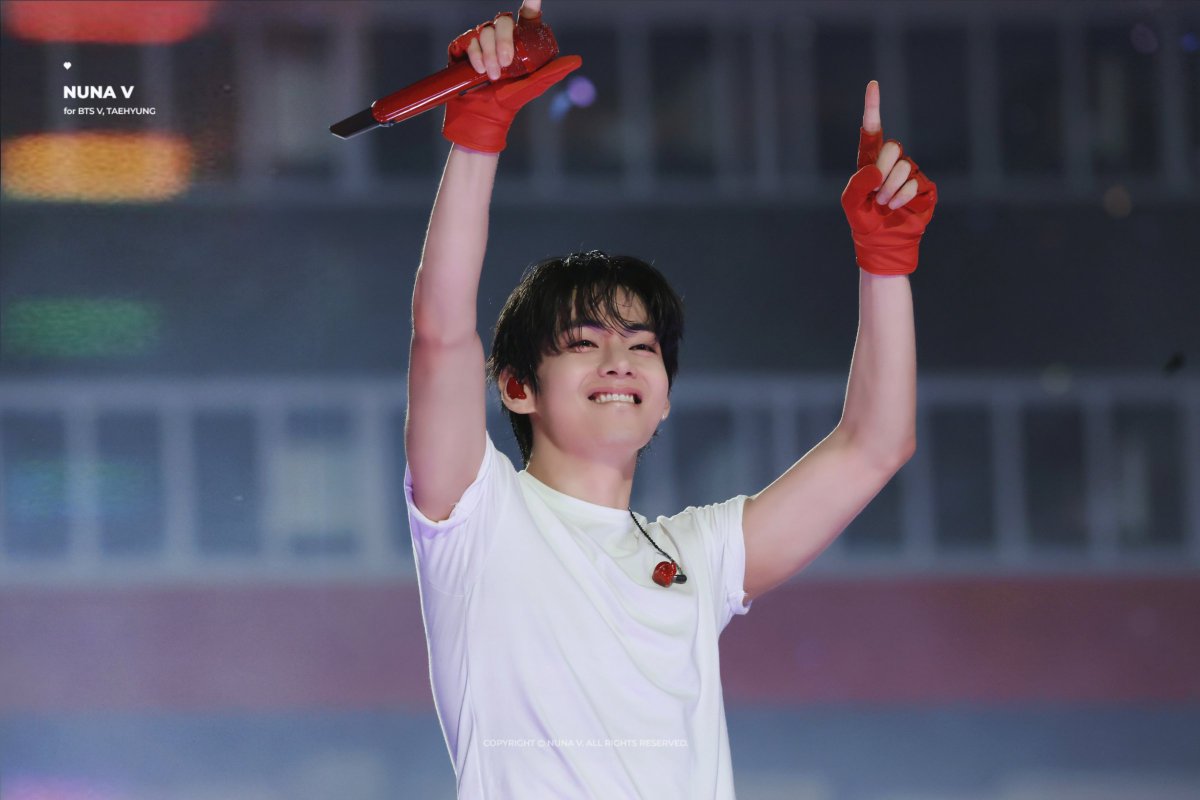 260425 BTS WORLD TOUR ‘ARIRANG’ IN TAMPA
#태형 #뷔 #TAEHYUNG #V 
<a href="/BTS_twt/">방탄소년단</a>