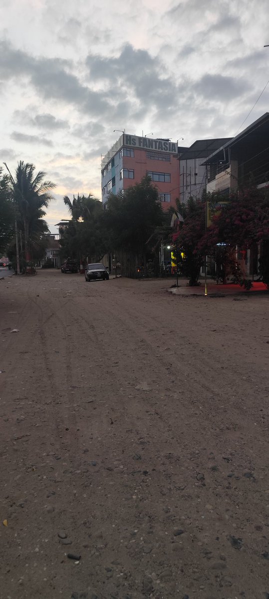 Sexo en la ciudad tweet media