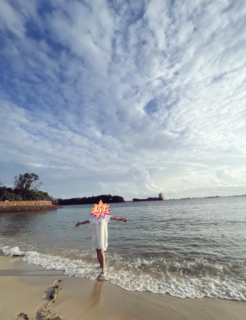 Mira_Ishhu's tweet image. Naa koi खैर,  Naa कोई ख़बर 🤷‍♀️
अरे कहाँ ho, O बेख़बर !?! 💙
#WeekendVibes