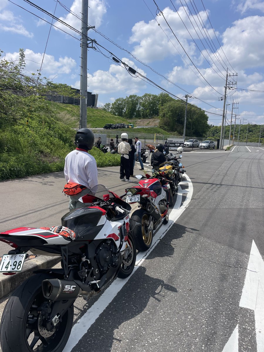 msc_r1's tweet image. 来てみたけど混んでらっしゃる
#SHOEI