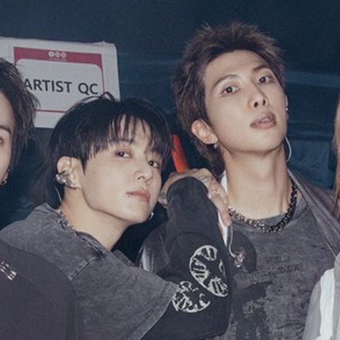 ᴮᵒʳᵃＨＥＲ🥓🥑เสาหลักมิ้นท์ช้อค tweet media