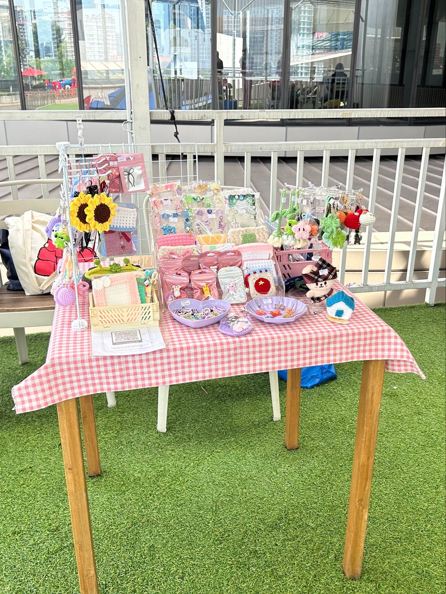 MH Little Space tweet media