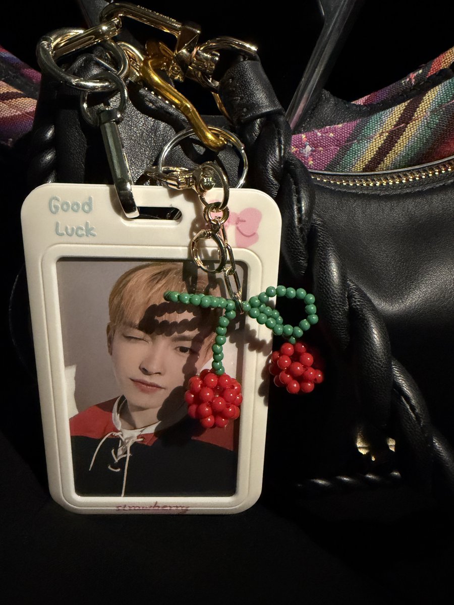 cece ᢉ𐭩 tweet media