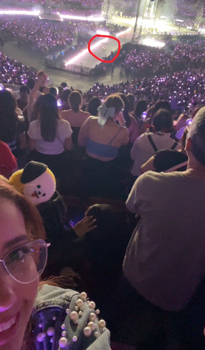 i v a 🇪🇨 VERÁ A BTS EN TAMPA 25 y 28!! ♱ tweet media