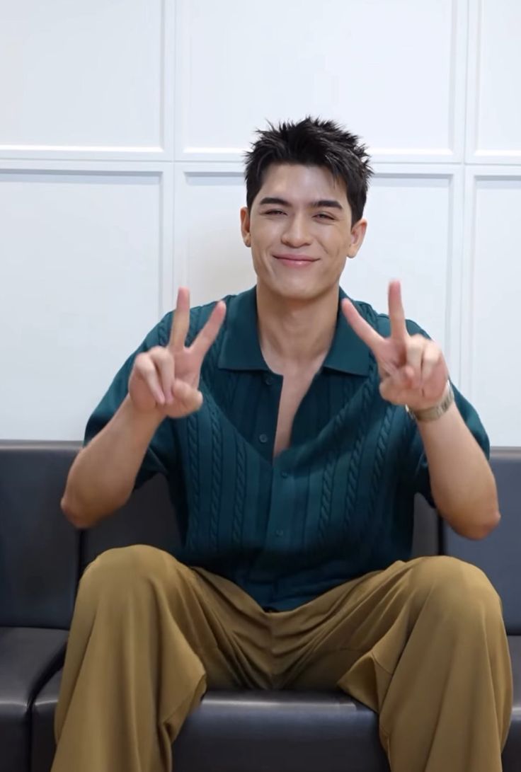 ‧𝑆𝑎.☘︎ ˖꙳น้อนจอส5ขวบกิ๊วๆกิ๊วๆตะเอ๋🧸🍼 tweet media