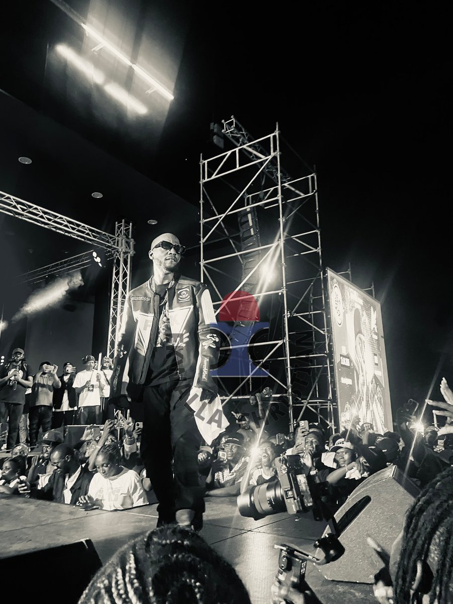 Jovi proves 𝐭𝐡𝐚𝐭 𝐚𝐧 𝐚𝐫𝐭𝐢𝐬𝐭 𝐢𝐬 𝐦𝐞𝐚𝐬𝐮𝐫𝐞𝐝 𝐛𝐲 𝐭𝐡𝐞𝐢𝐫 𝐚𝐛𝐢𝐥𝐢𝐭𝐲 𝐭𝐨 𝐮𝐧𝐢𝐭𝐞 𝐩𝐞𝐨𝐩𝐥𝐞 𝐚𝐫𝐨𝐮𝐧𝐝 𝐭𝐡𝐞𝐢𝐫 𝐚𝐫𝐭. 

            𝐋𝐞 𝐫𝐚𝐩 𝐤𝐦𝐞𝐫 𝐯𝐢𝐭 𝐞𝐭 𝐥𝐞 𝐌𝐁𝐎𝐊𝐎 𝐫𝐞́𝐬𝐨𝐧𝐧𝐞 !

#Mboko #Jovi #concert #ekwallachristian