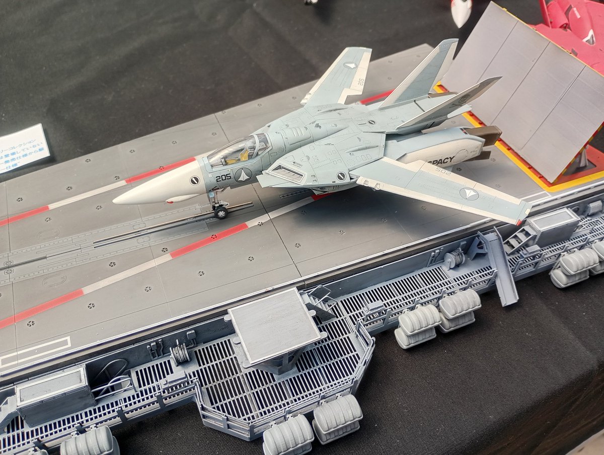 さけ🥃＠小樽アニパ オタプラ展示会現場担当 tweet media