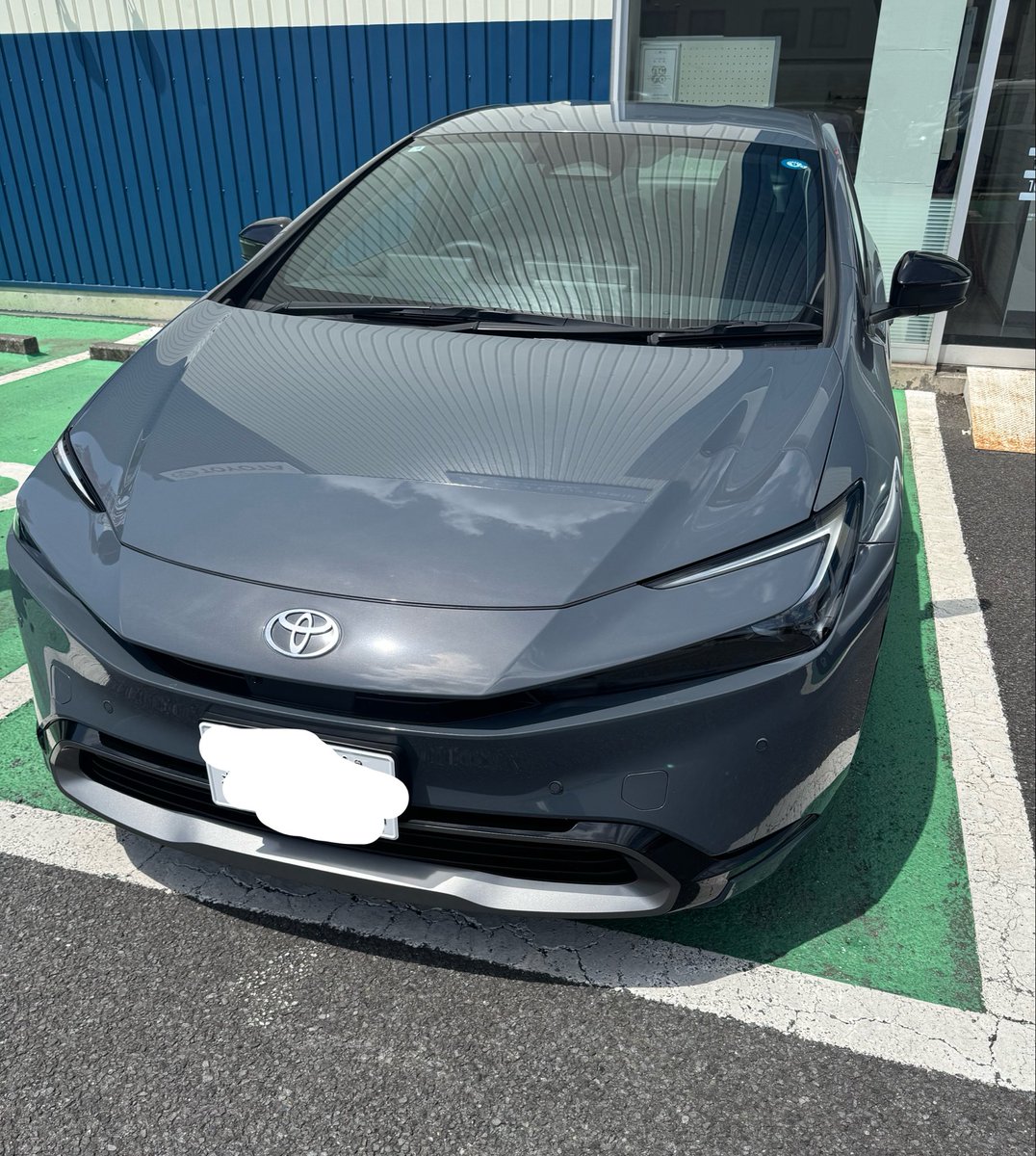 chappy_hpy's tweet photo. 60プリウス納車致しました。
初プリウスなので無事故で()楽しいカーライフを送りたいと思います!
#60PRIUS
#納車 https://t.co/U2NnUSDlX4