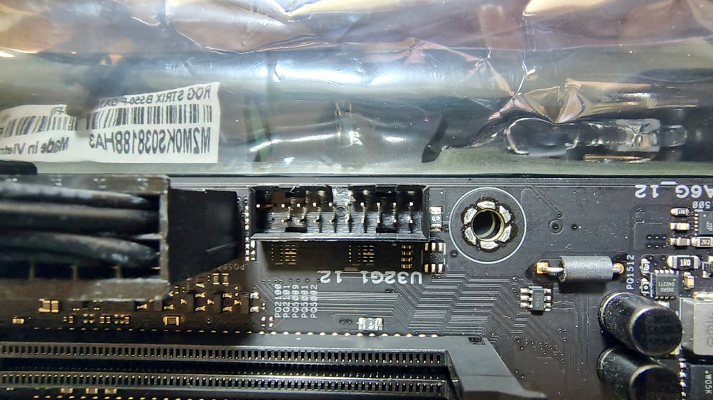 stsousui🕶 tweet media