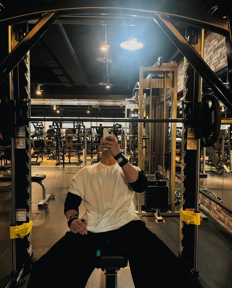 Dion Alteiro tweet media