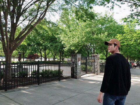 爱云云 tweet media