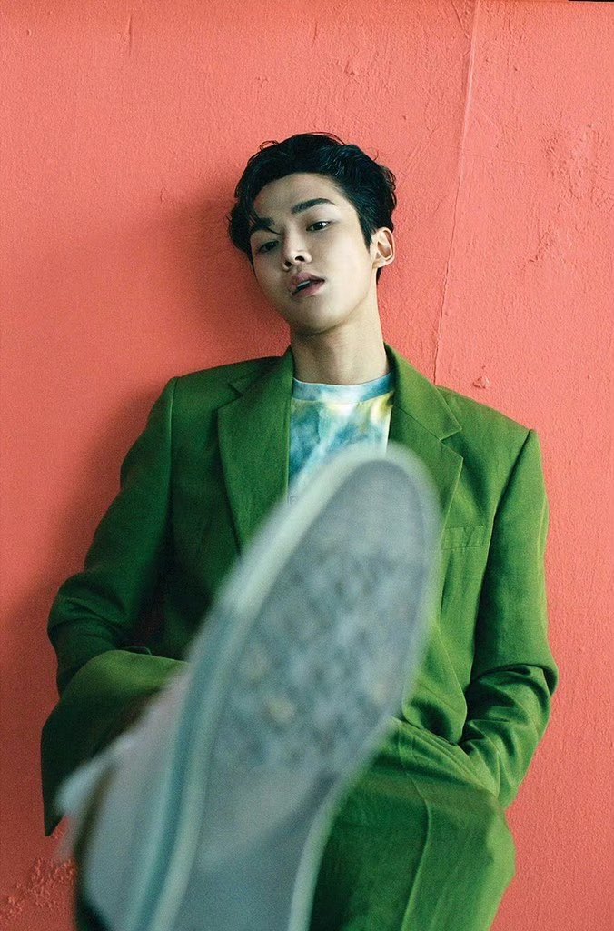 爱云云 tweet media