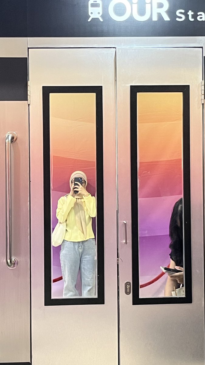 헤헷 tweet media