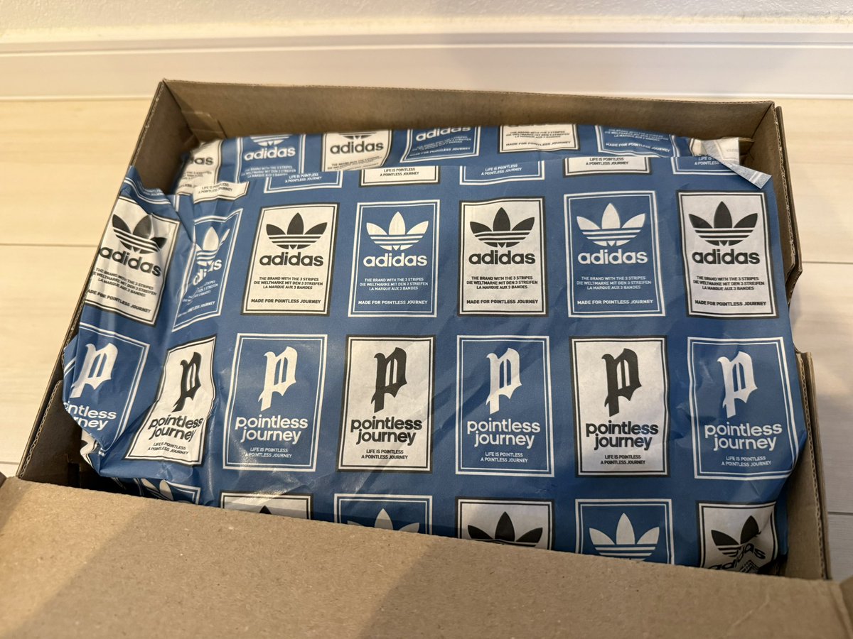 yuki_fuku_fuku's tweet image. もう届いた…！！
何から何までスーパーウルトラ可愛すぎでしょぉぉぉ！！
ほんと大事にします😭😭😭
#PointlessJourney #adidas