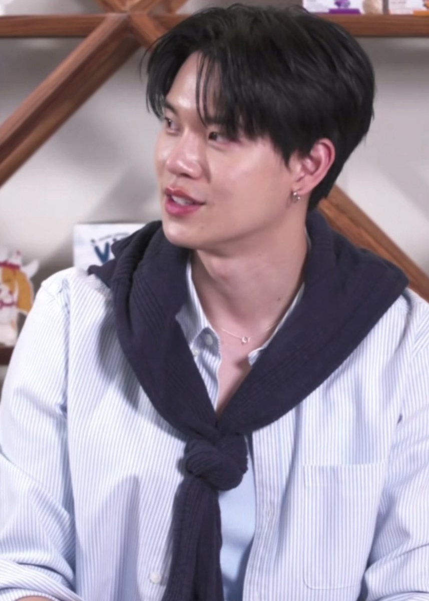 ถ้านี่ไม่ใช่ปะป๊ามะม๋าที่ห่อทิสุบบบบบ
#yinyin_anw #หยิ่นวอร์ #yinwar