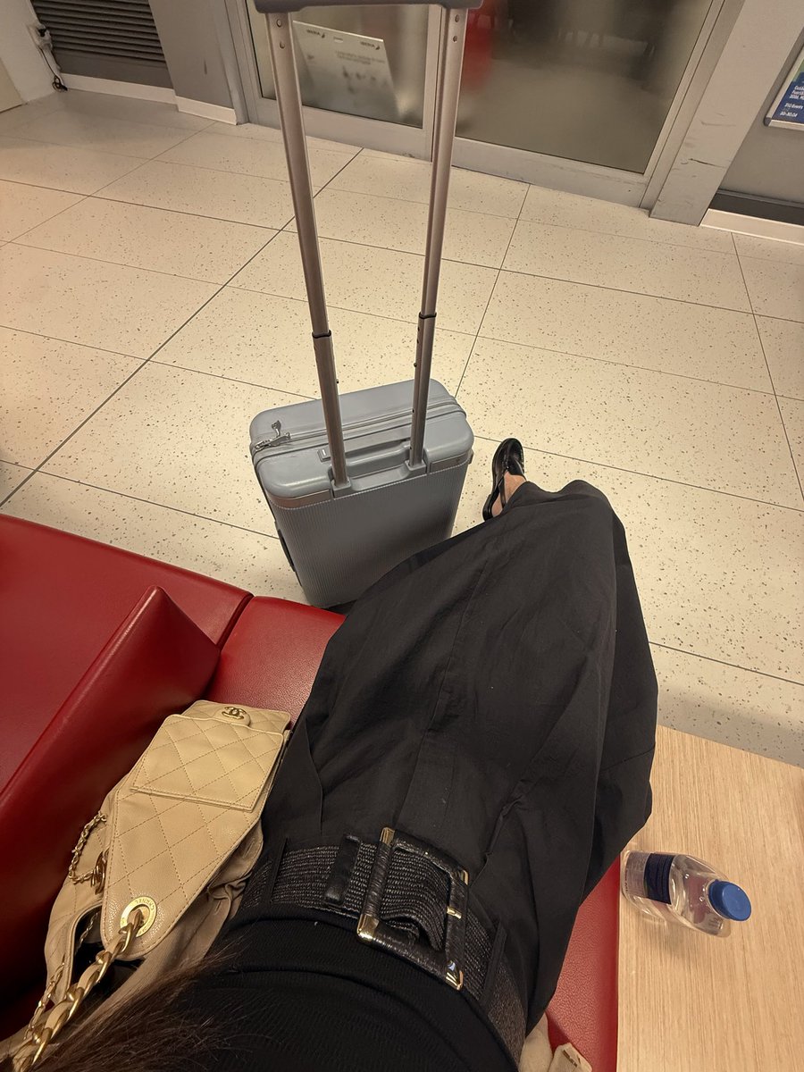 ไปหาหมวยกันจ้าาาา✈️😄