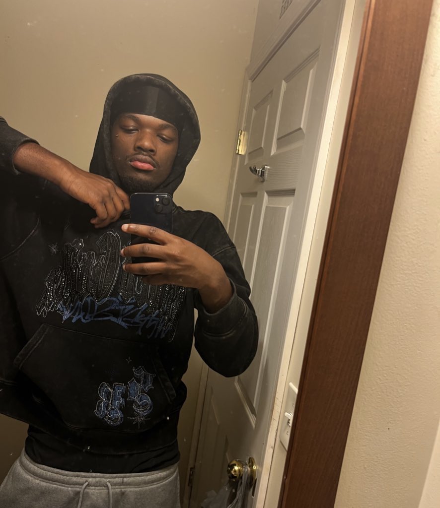 Savvy J tweet media