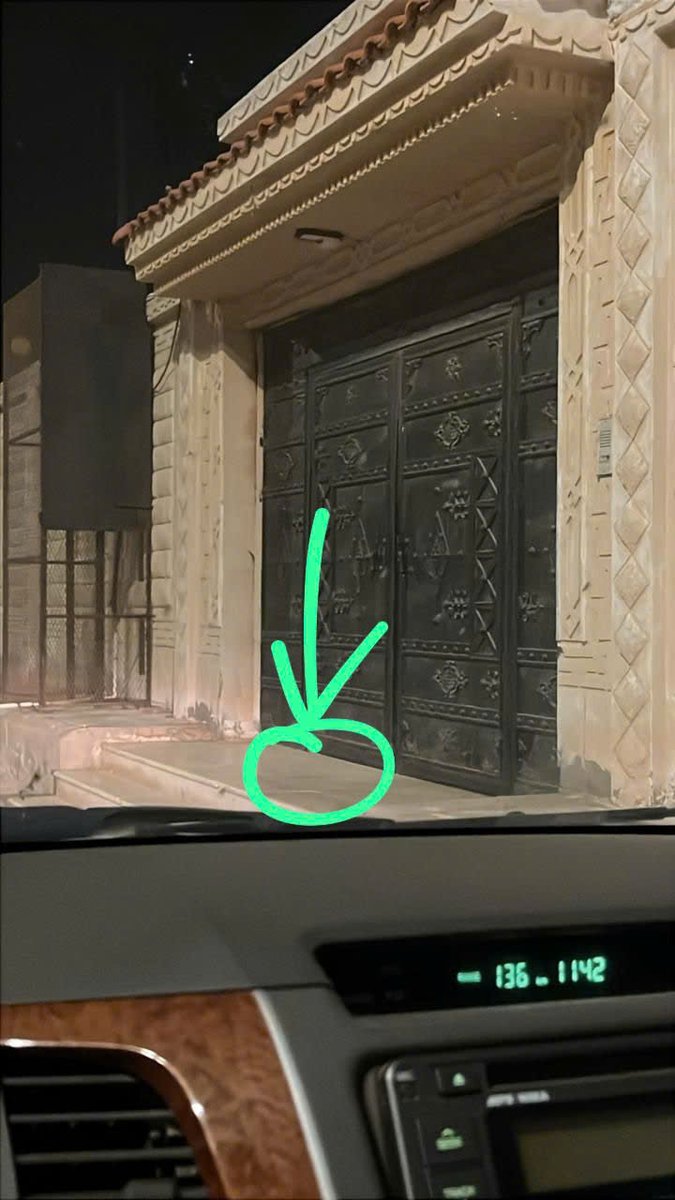 Eleanor Davidson tweet media