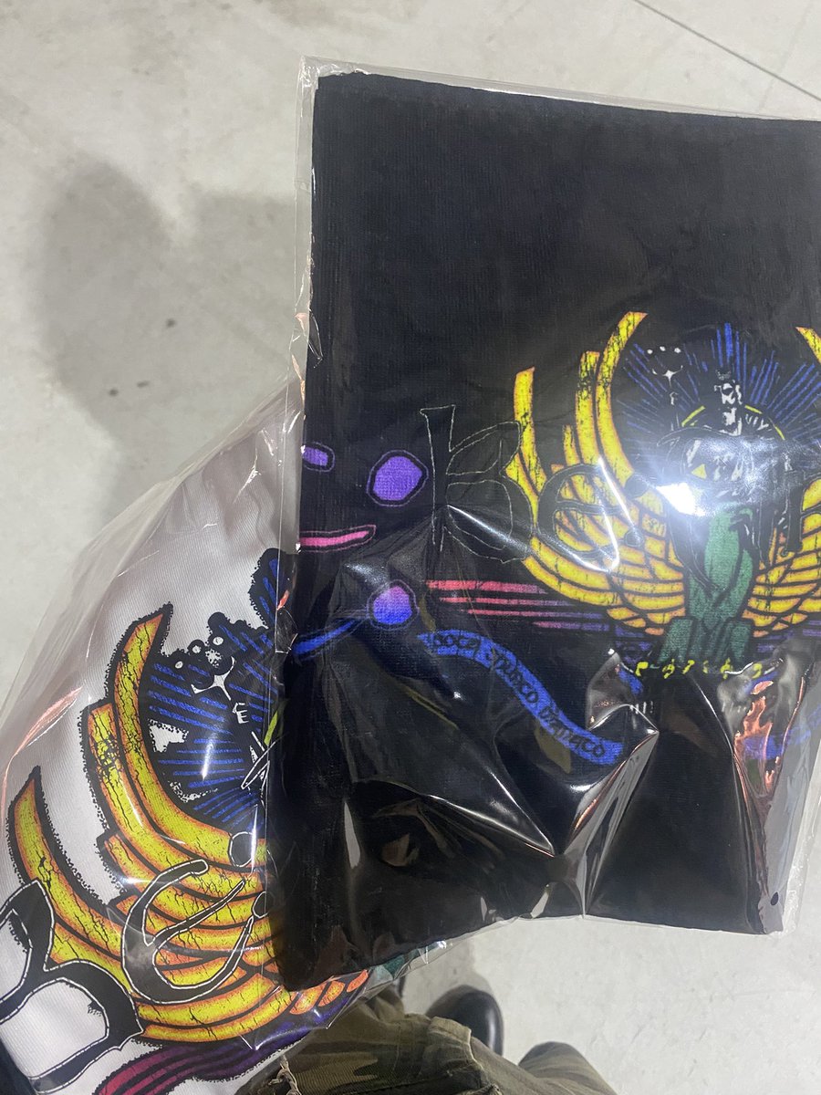 りなのすけ tweet media