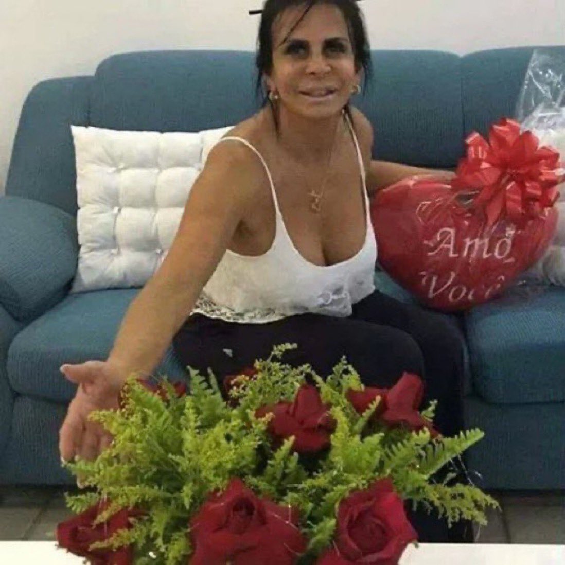 olarlarissa's tweet photo. Sai do primeiro date completamente apaixonada é isso amar é lindo https://t.co/W881dMhWrK