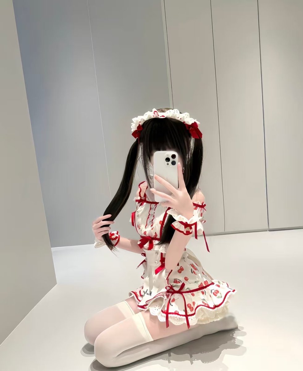 郁感 tweet media