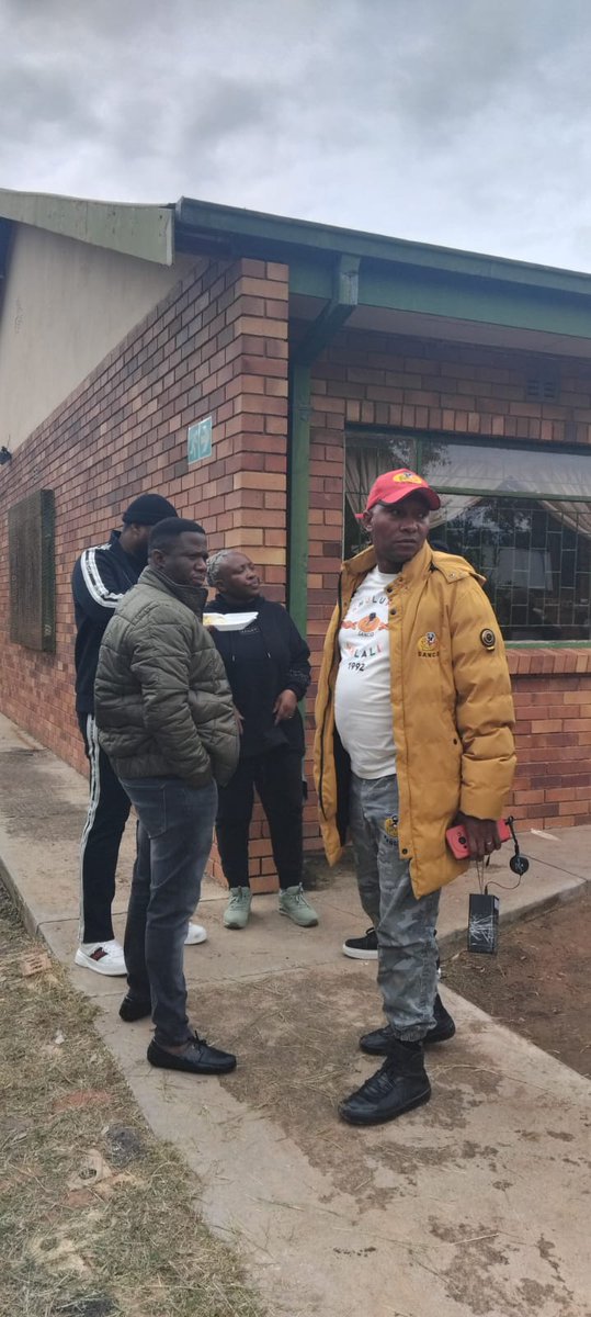 NorthWesTimes's tweet image. #GROOVE FOUNDATION HOSTS SUCCESSFUL SCHOOL SHOES DONATION DRIVE 👞

The Groove Foundation successfully hosted its 2026 School Shoes Donation Drive on Friday 24 April, bringing smiles and dignity to learners through the donation of school shoes and essentials.