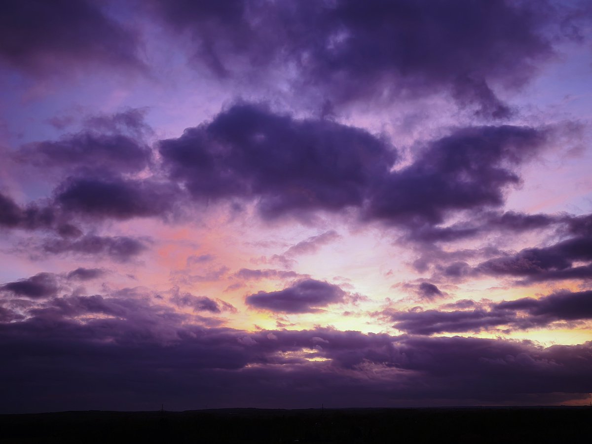 JenniferKihm's tweet image. 😍So schööön🥰
#Sky #April #2026 #cloud