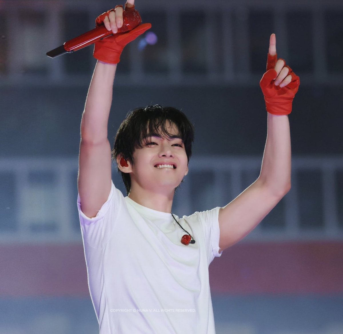 🪭⟭⟬⟬⟭ ⁷ ꪜ 非 tweet media