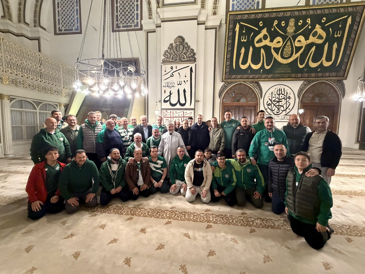 тeĸѕαѕ ɴαмαz ɢrυвυ tweet media