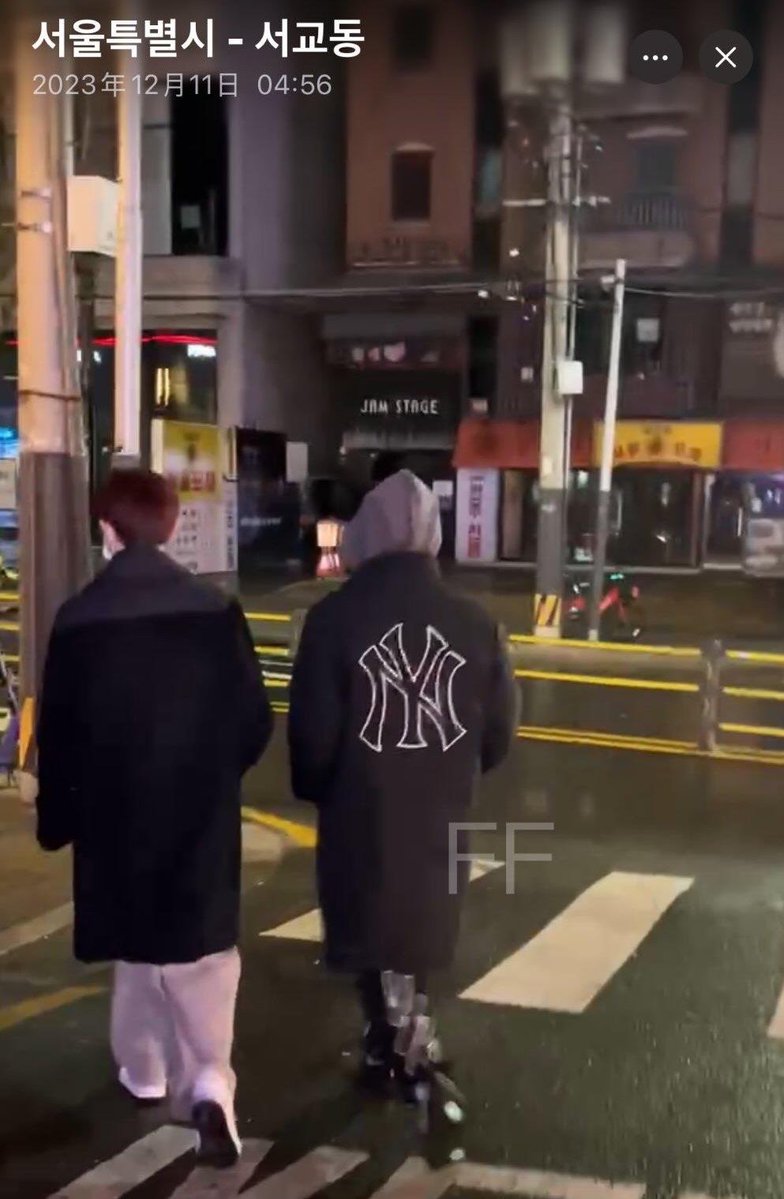 지니!! tweet media