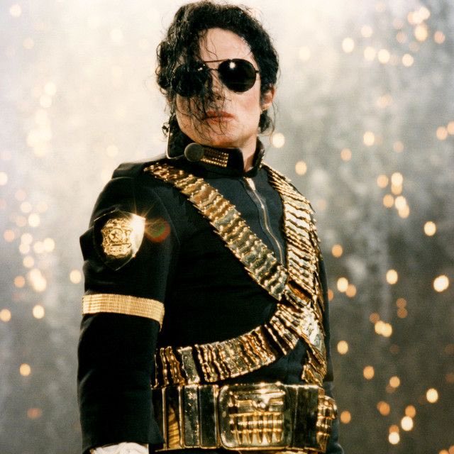 Lo que me gusta de Michael Jackson es que neta ha sido el único hombre que de verdad daba show, un verdadero drag king.